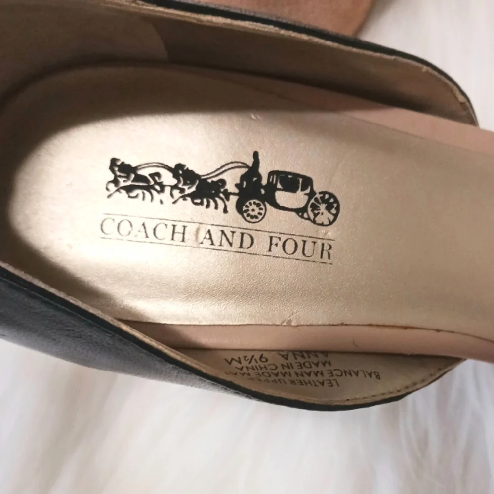 Coach and Four Women's Anna Camel Suede High Heels Sz 9.5M - Picture 4 of 11